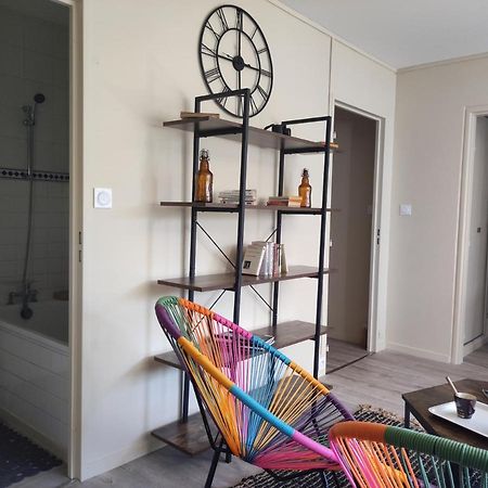 Studio 34 M2 refait à neuf- Résidence privée. Clim Mâcon Esterno foto
